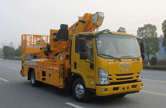 國(guó)六伸縮臂32米高空作業(yè)車