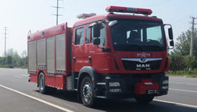 湖北省委書記李鴻忠強調:堅持創(chuàng)新驅動發(fā)展戰(zhàn)略 做大做強特色支柱產(chǎn)業(yè)